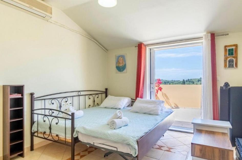 Ferienwohnung La Soffitta Di Bampina Perivólion Exterior foto